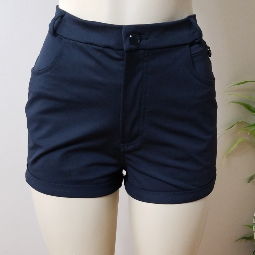 LULULEMON ATHLETICA SHORTS